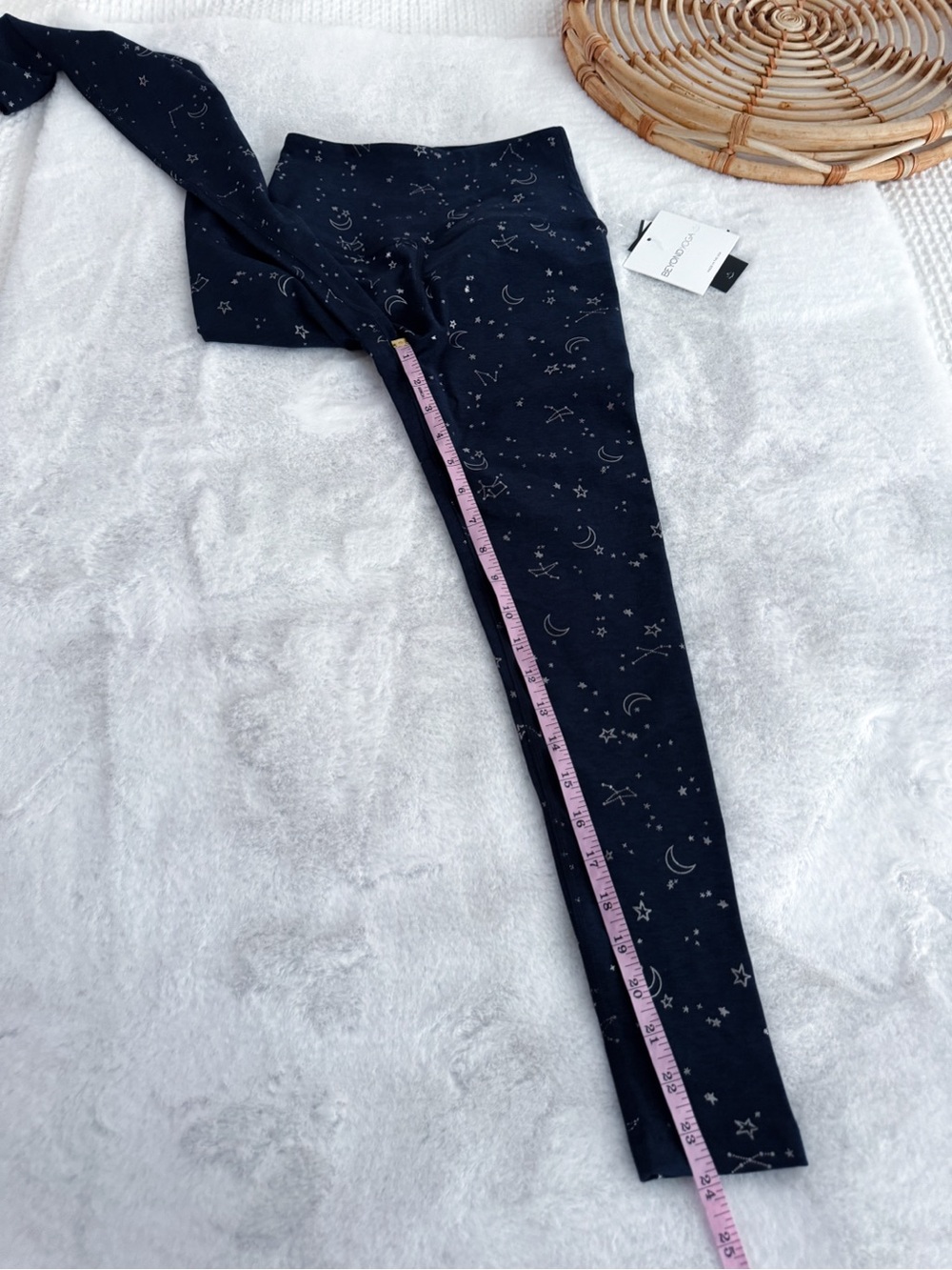 Beyond Yoga Softshine High Waisted Midi Leggings Navy Constellation Cosmic NWT S - Picture 14 of 14